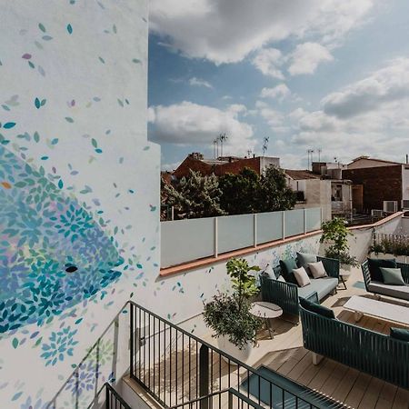 Petit Luxe Volta Bed & Breakfast Terrassa Dış mekan fotoğraf