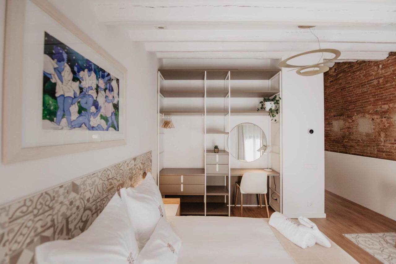 Petit Luxe Volta Bed & Breakfast Terrassa Dış mekan fotoğraf