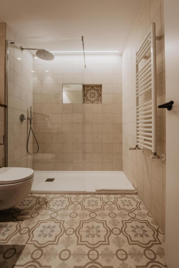 Petit Luxe Volta Bed & Breakfast Terrassa Dış mekan fotoğraf
